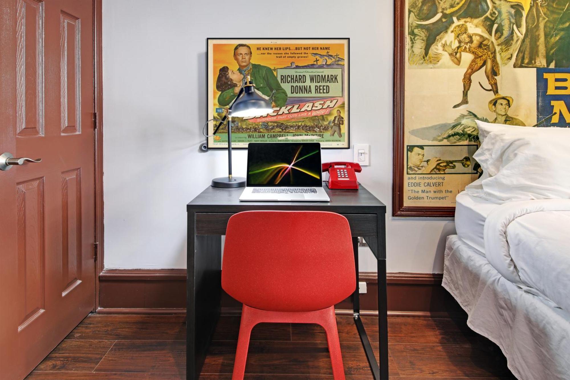 Chelsea Pines Inn New York Bagian luar foto